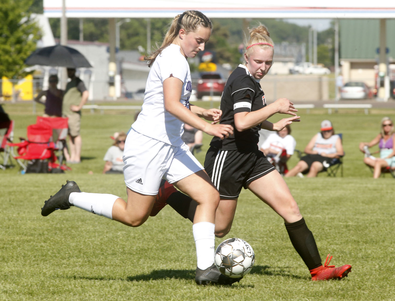 Onalaska Soccer: Kiya Bronston